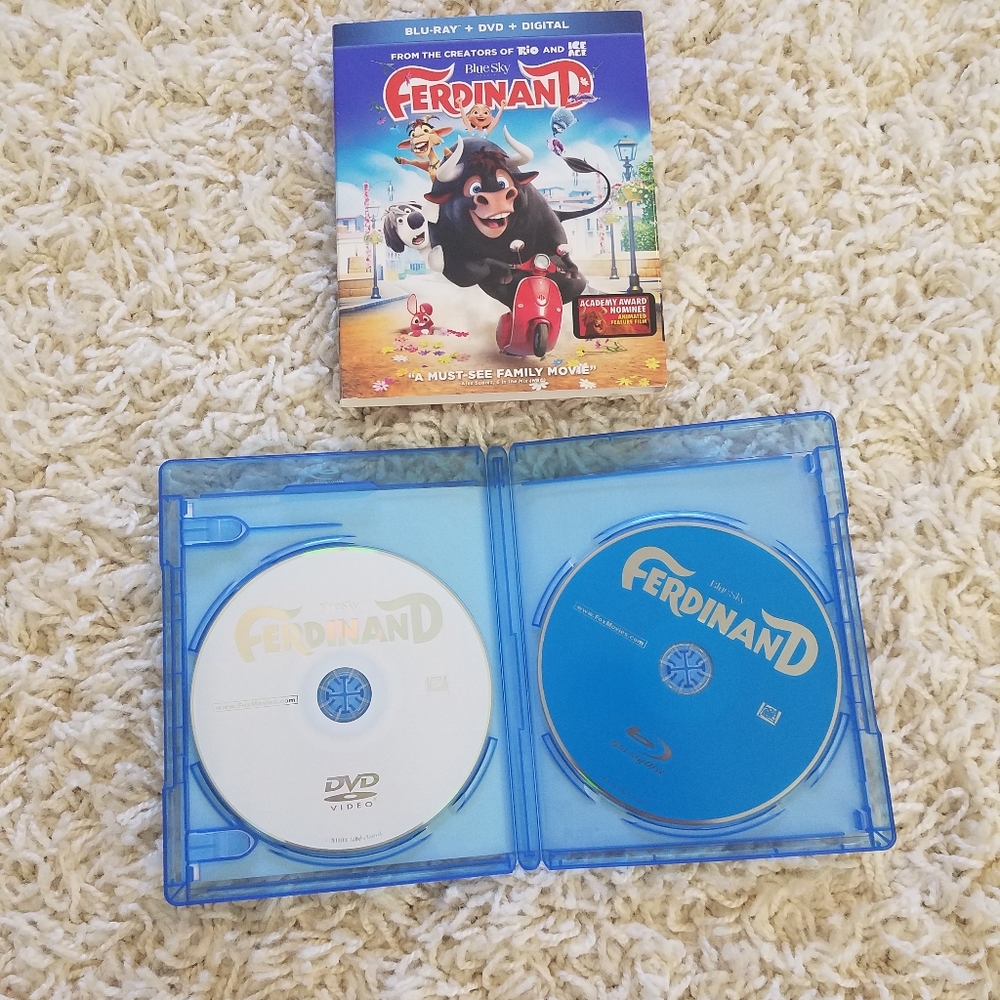 BLU-RAY Bundle - Picture 3 of 8